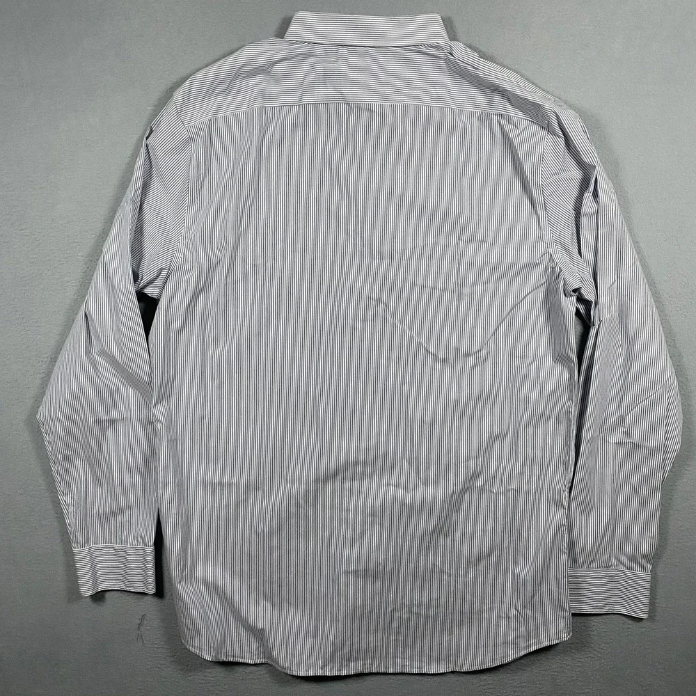 Banana Republic Slim‎ Fit XL Tall Men's Button Up Blue White Striped